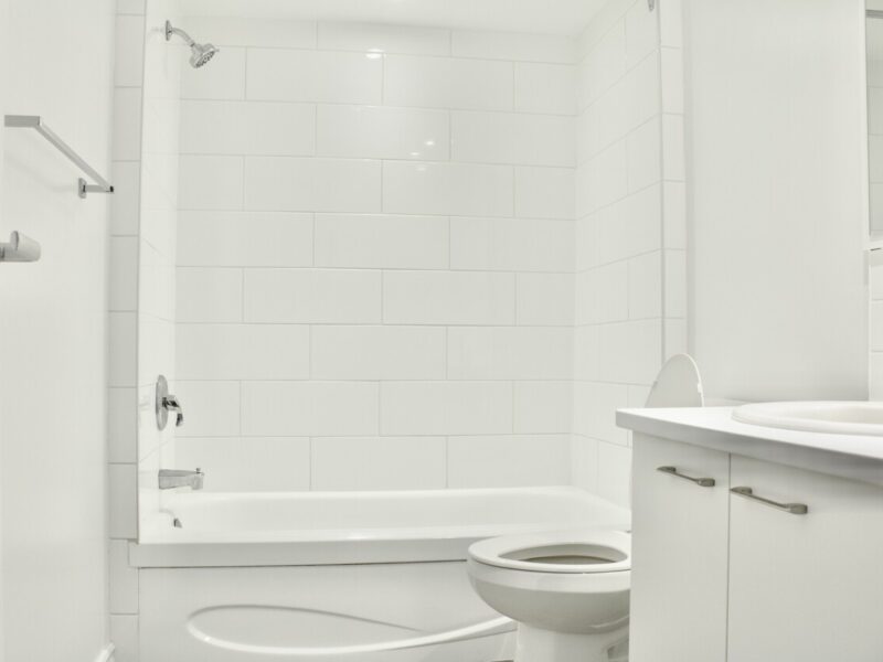 3450 B Rue Drummond Unit 1914, Montréal, QC H3G 1X6